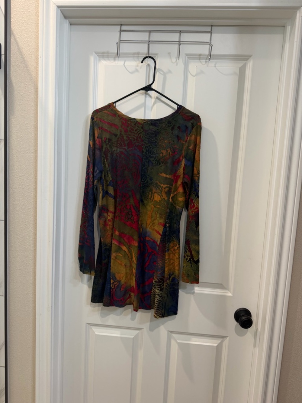 Adore Multicolor Abstract V-Neck Tunic - Picture 3 of 3